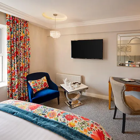 Cork's Vienna Woods & Otel Cork