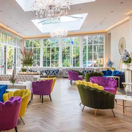 Cork's Vienna Woods & 4* 코크