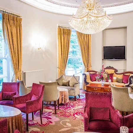 Cork's Vienna Woods & 4*
