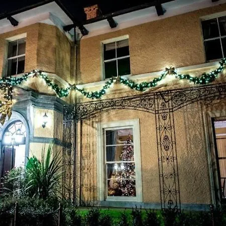 Hotel Cork's Vienna Woods &