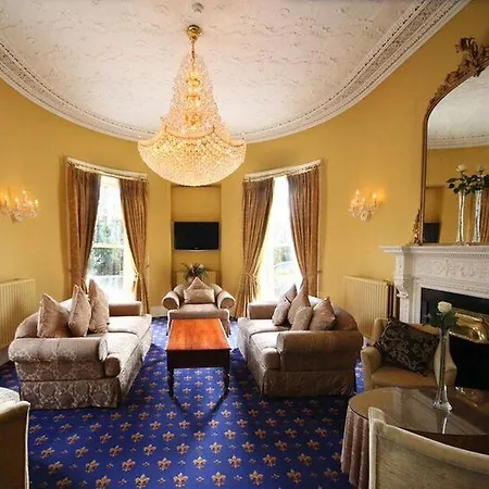 Cork's Vienna Woods & Hotel Cork